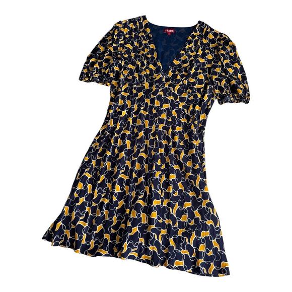 STAUD Mini Milla V-Neck Dress in Navy Yellow Abstract Wave Print Women’s sz 10 - Picture 2 of 9